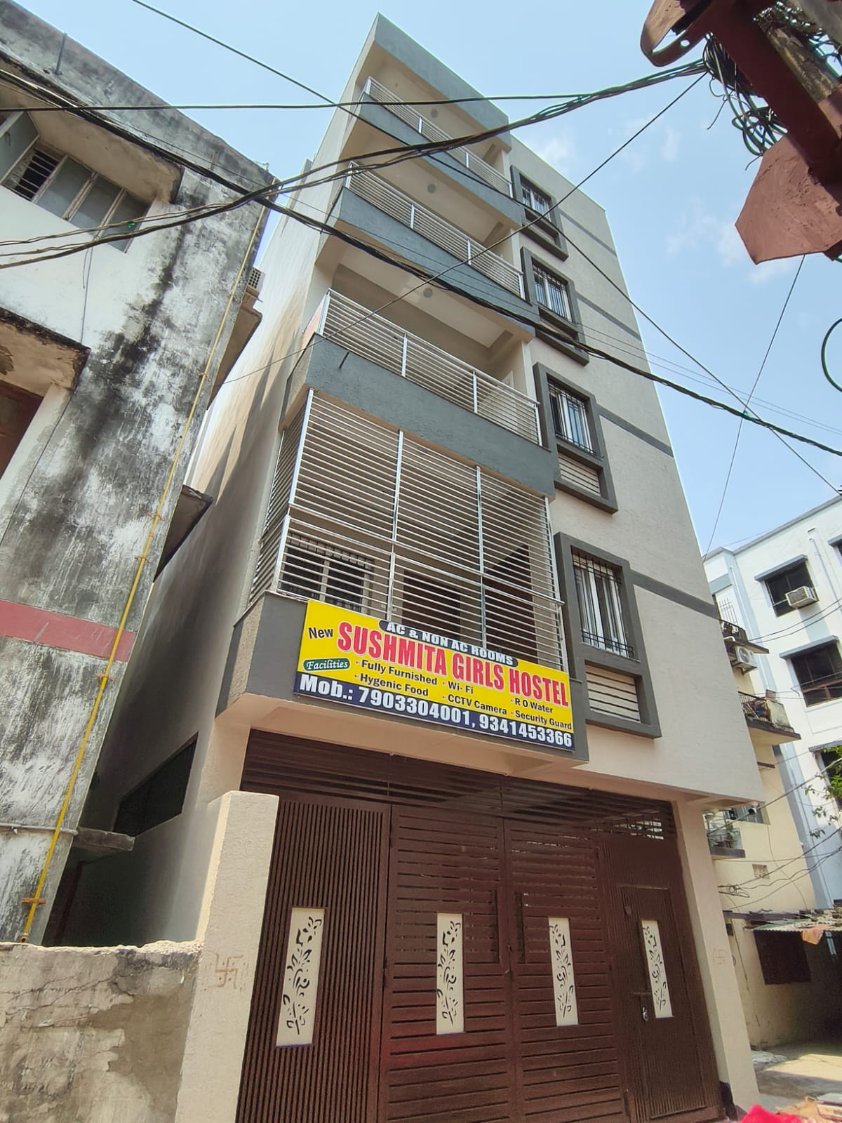 Boring Road 60B branch building exterior